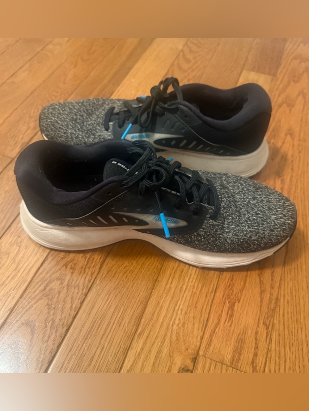 Women’s Brooks Range 2 Running Shoes Size 9